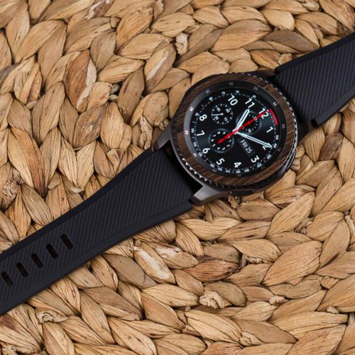 Samsung_Gear S3 Frontier_Dark_Walnut_Wood_4